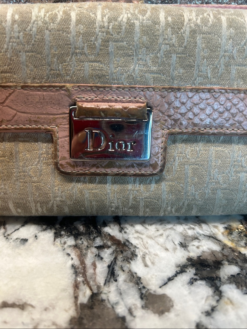 Dior Beige Canvas Continental Wallet with Pink leather Trim - Picture 2 of 16